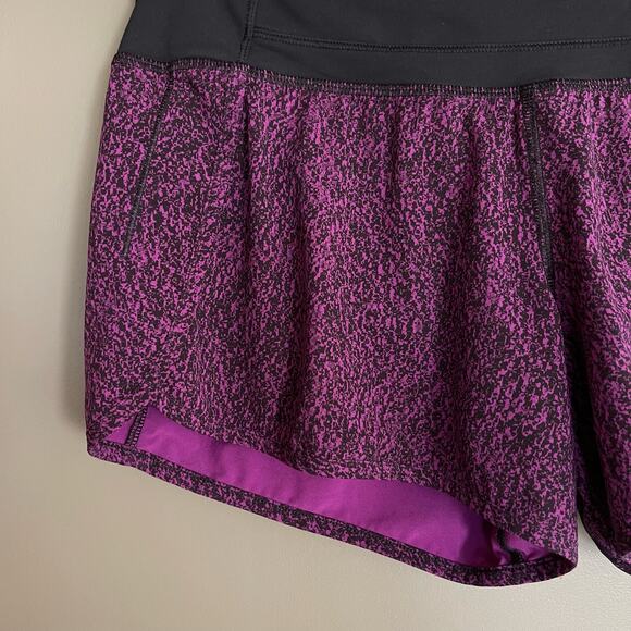 Lululemon Run Times Short Purple Black Size 6 Athletic Gym Workout Running - Picture 8 of 16